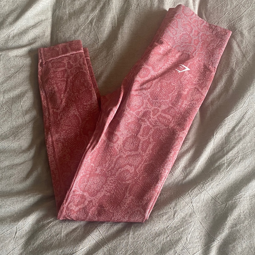 Gymshark scrunch butt leggings